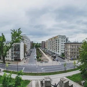 po-apartments-namyslowska.warsawhotelspoland.com/